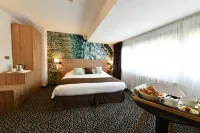 In Situ Hotel Hotel dekat Middle School Charles Eisen