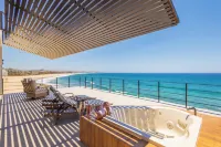 Cabo Break Hotel