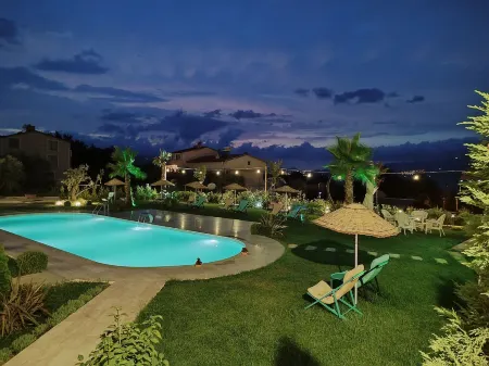 Gölyaka Stone Garden Hotel Отели в г. Keramet Mahallesi