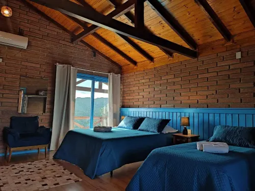 Chalés Corucacas Các khách sạn ở Três Coroas