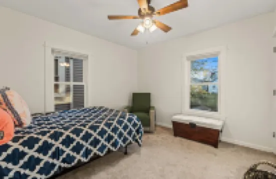 3-bedroom house in marvelous Bay View Milwaukee with AC, WiFi. Enjoy your stay