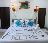 The Corbin Guest House Hotel di Fulhadhoo