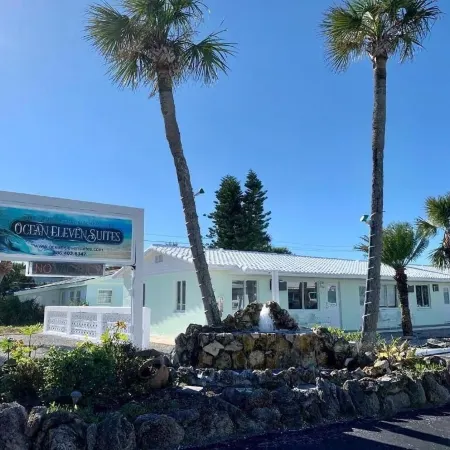 Ocean Eleven Suites