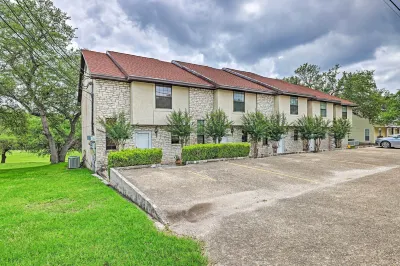 Modern Lakeside Golf Course Retreat w/ Deck! Hotels near Cranes Mill Marina