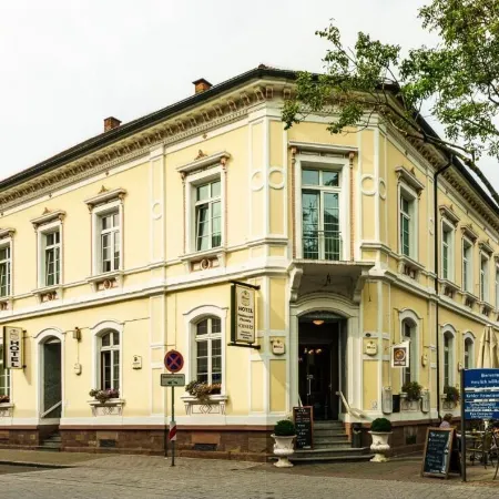 Schwert Отели в г. Кель