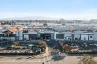 @ Marbella Lane - 3BR Designer Near Valley Fair