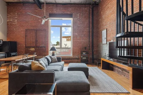 Urban Chic Meets Southern Comfort – Industrial Modern Loft in Downtown Lafayette