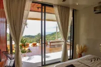 Luxury 4Br Ocean View Villa • Infinity Pool • 5Min to Beach • Sunset Views