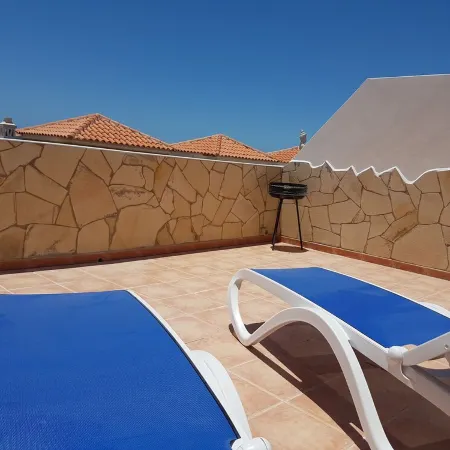 Villa Roque del Conde 3 with fantastic sea view, Terrace, Pool, Wifi, SAT-TV