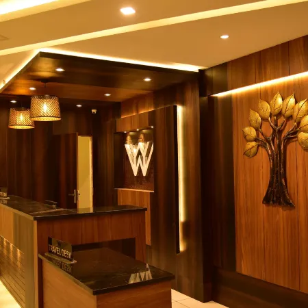 White Suite Hotel