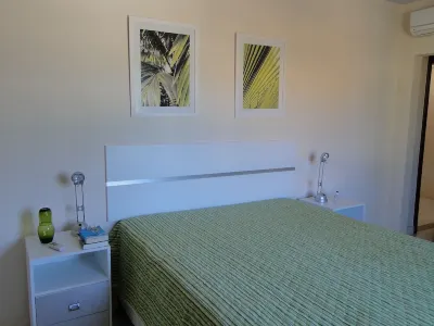 Excellent house, on the best beach of Itacimirim. Hotels near Itacimirim