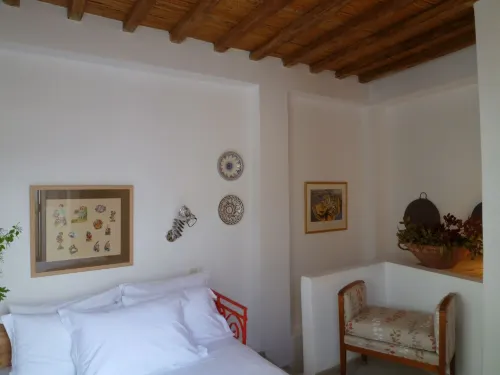 Jasmine House in the heart of Chora of Skyros, can accommodate 3 to 4 people Hotels in Skyros