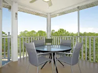 TOP RENTAL! Pool! Elevator! Close to beach! Amazing Views! Spacious!