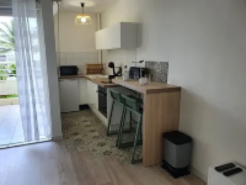 Studio 5 mins walk to Anse Mitan beach