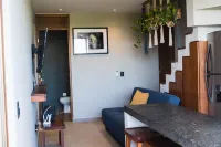 LUXURIOUS 2 STORY PH / PREMIUM AREA / PRIVATE PLUNGE POOL / HEART OF ALDEA ZAMA