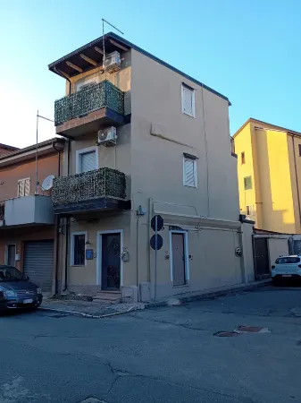 B&B EmaNik Отели рядом с достопримечательностью «Rosarno»