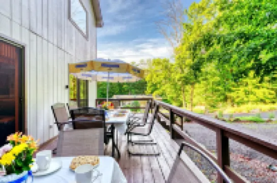 Must see the Up Cabin in the Hideout Hotels in Lake Ariel