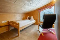 Maisäß-Ferienhaus Neuberg Alm - Vacation in the Montafon mountains with sauna Valisera Bahn Talstation 주변 호텔