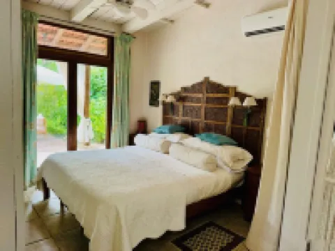Private Guest House With Pool In Exclusive Area, Close to Golf and Beach