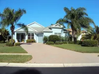 Relaxing And Spacious Water view Home With A Pool And View