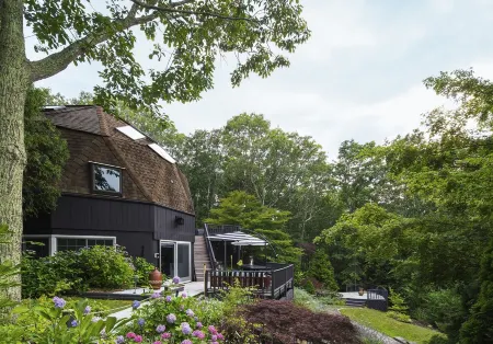 Hexagon shape cottage with pool & koi fish pond