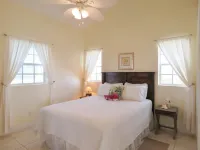 2 bedroom house with ocean views