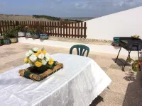 Family friendly, pet friendly 7 km from Areia Branca Beach