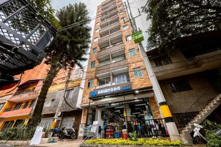 2024 New boutique 2B/1B balcony condo in famous Parque de Sabaneta