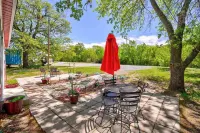 Aly's oasis with majestic mountain views