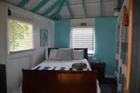 5 bedroom Villa, Pool side Villa, and De Bunk house with Pool, Sleeps 1-8 - balcony