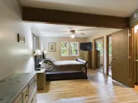 Lakeside Community Escape w/ Amenities Arcade Hiking Rafting Paintball Hotels near Dollar General