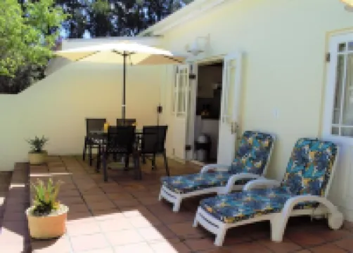 Quaint family home close to Tram terminal