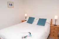 Self Catering Rural Farm Cottage + Heated Pool Cornwall