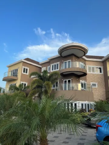 The Sun Seeker Villa Ja 4 BR , fully staffed. Great accommodation for groups. โรงแรมใน