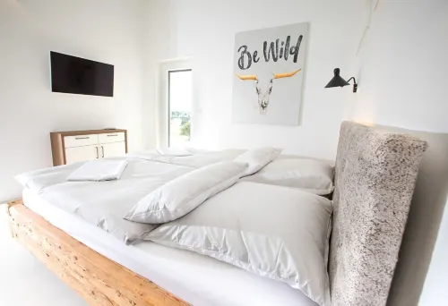 Apartment on the Sea-Great New Equipment, Free WiFi Hotels in Vir