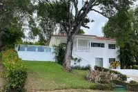 VillaTracey! Modern Sosua 4BR/4BA OcnView Pool Jacuzzi Maid Walk to Town & Beach