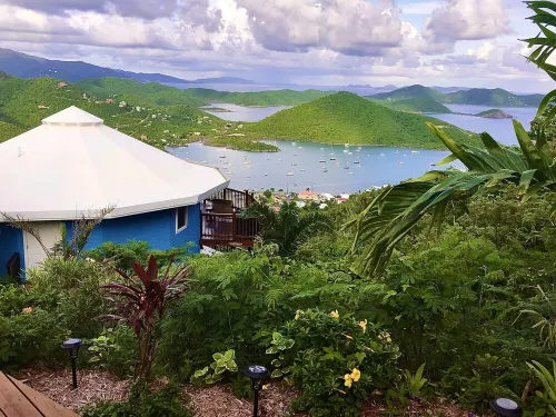 Penthouse Views Full AC Coral Bay St John, Easy Drive Restaurants, Bars, Beaches