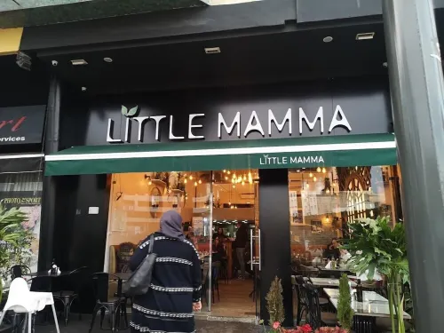 Modern Moroccan Style 1 Bedroom Apt - PS4 -WiFi...