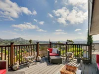 Mt. Nebo Oasis in La Mesa w/ Wraparound Deck Ξενοδοχεία στην πόλη La Mesa