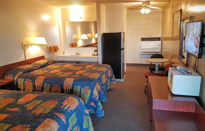 Shamrock Motel