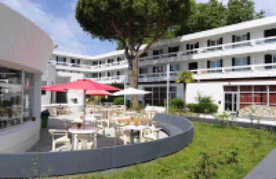 阿克提夫假日公園