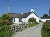 Carol Cottage - Mourne Mountains Hotels in 