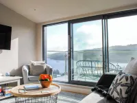 Higher Cliftonville Hotels near Dorking Deepdene