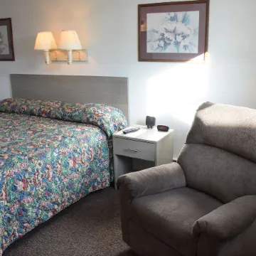 Yellowstone River Inn