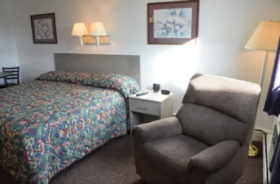 Yellowstone River Inn Hotels in 