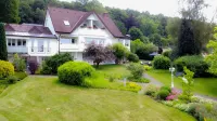 Haus am Steinberg - parking