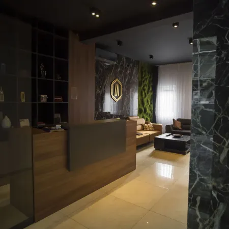 Lux Apartments