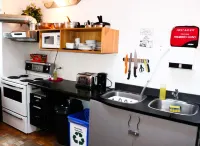 オーベルジュ・ラペロ - ホステル