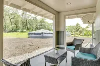 3 Mi to Shipman Beach! Family Getaway w/ Patio - 2 Sao