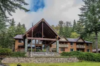 Nisqually Lodge Hotels in Ashford